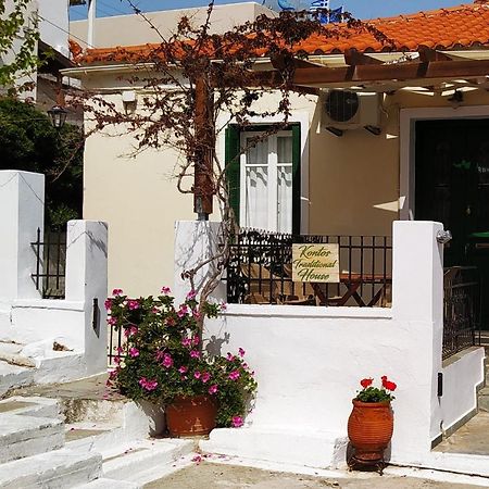 Kontos-Traditional House In Andros Beach المظهر الخارجي الصورة